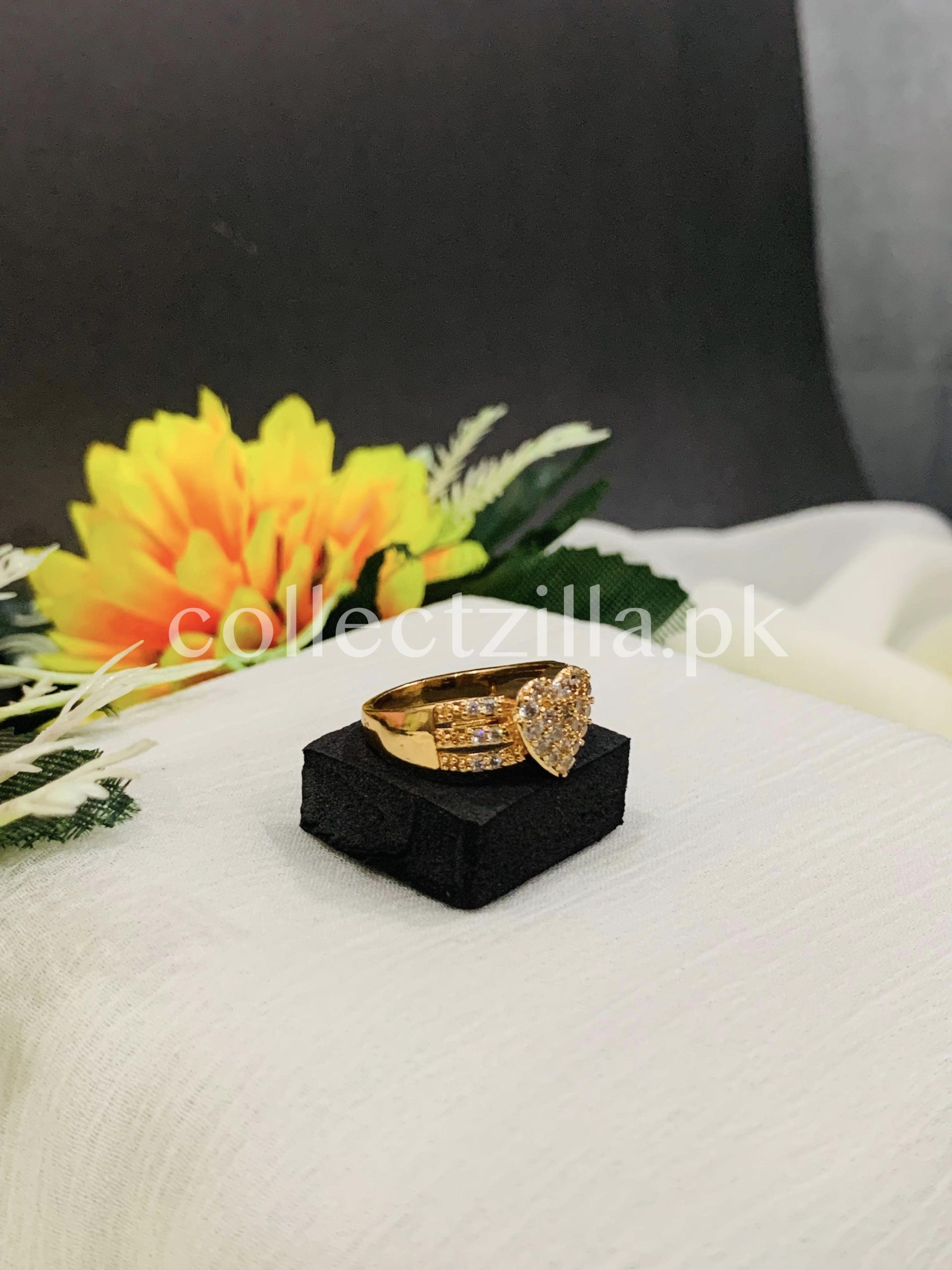 Stylish Gold Plated Design Ring CZ271 - CollectZilla